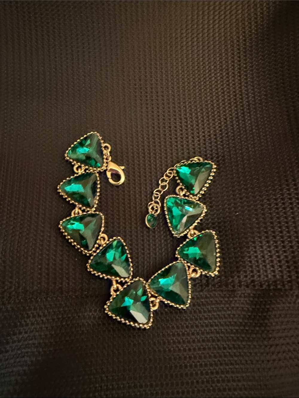 Source Unknown Gold-Tone Bracelet with Emerald Green Triangle Stones